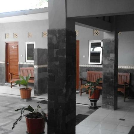 Tanjung Inn Wonosari Esterno foto