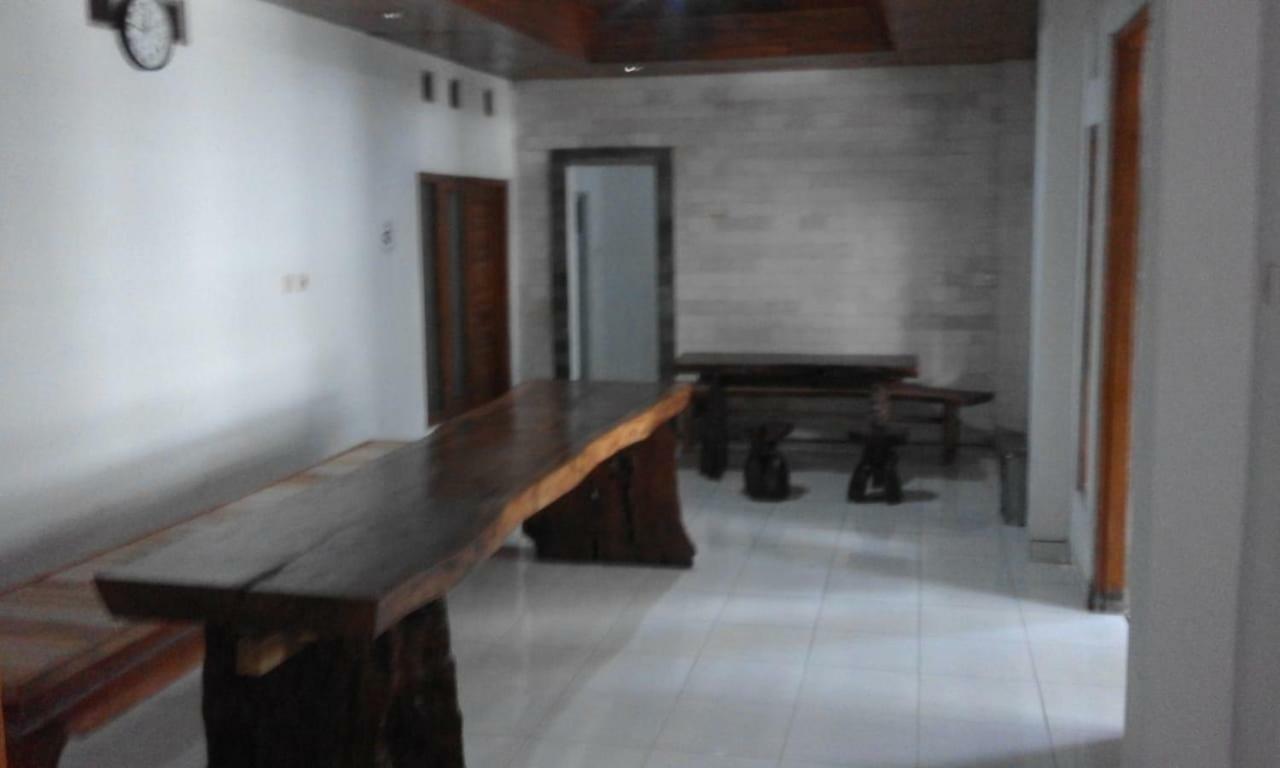 Tanjung Inn Wonosari Esterno foto